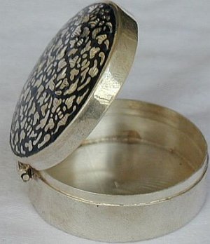 Kurdish style mini box