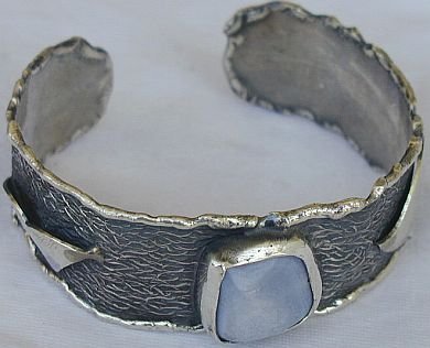 Fashion lace bracelet