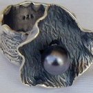 Black pearl ring