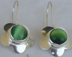 Green flowers earrings