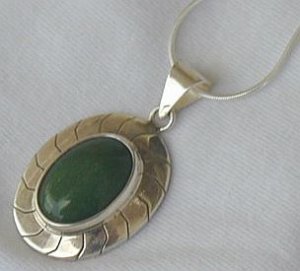 Green agate pendant-B