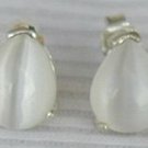 Mini white pearls