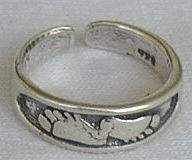 Toe steps foot ring