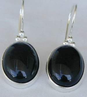 Onyx oval earrings