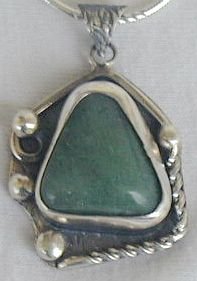 Green agate pendant-PL1