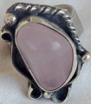 Pink quartz ring SR128