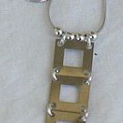 5 windows necklace