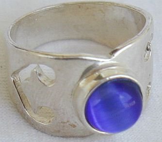 Blue cat eye pitulim ring