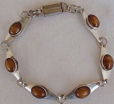 Maskit handmade bracelet