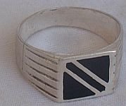 Onyx surfaqe men ring-A