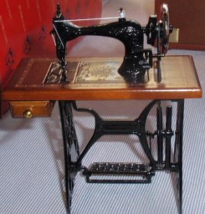 Wood and metal sewing machine miniature