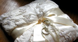 an Eternal Covenant collection - Ring Pillow