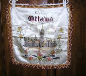 Souvenir satin cushion cover Ottawa Canada Houses of Parliament 1099vf