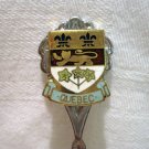 Quebec Canada souvenir spoon coat of arms perfect vintage  1139vf