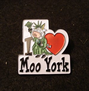 I Love heart Moo York tack back souvenir pin cow Statue of Liberty 1160vf