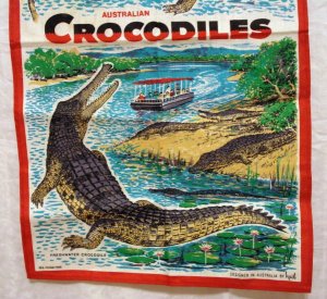 Australian Crocodiles Neil designed cotton linen towel unused 1200vf