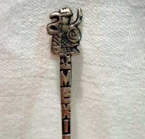 Mexico 925 sterling silver souvenir spoon  Aztec warrior tiny vintage 1285vf