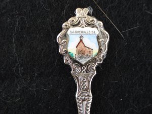 Barkerville BC Canada souvenir spoon ceramic tile church rhodium plate as new vintage 1451vf