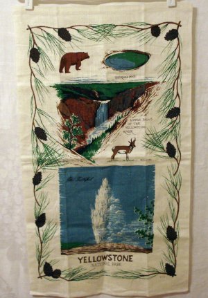 Yellowstone National Park souvenir tea towel linen Old Faithful unused vintage 1460vf