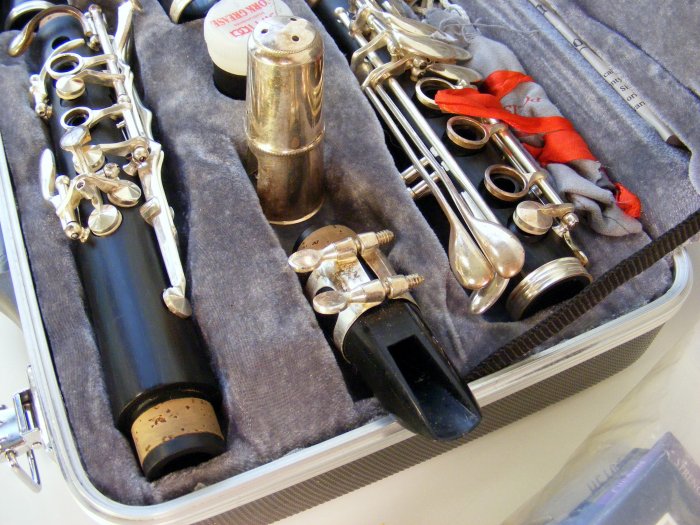 Simba B-flat Clarinet with Hard Case and Reeds