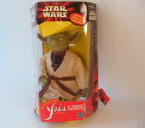 Star Wars Interactive Yoda in Box No Lightsaber NRFB