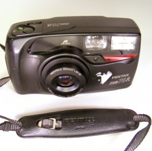 Pentax Zoom 70-R 35mm Film Camera  and Strap 70MM