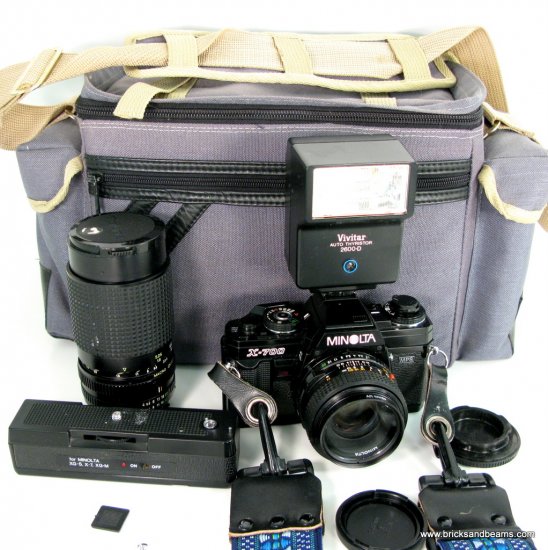 Minolta X-700 MPS SLR 35mm Film Camera w Winder 2 Lens Flash Kit Case