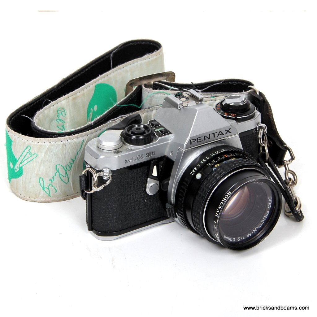 Pentax ME Super SLR Film Camera For Parts Repair with SMC 50mm 1:2 Lens