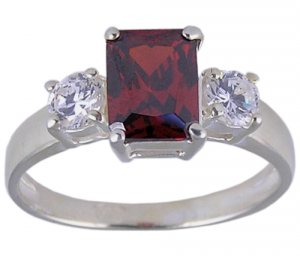GARNET CUBIC ZIRCONIA CZ SILVER SILVER RING SIZE 6 or 8