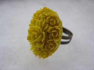 Handmade Ring - Yellow Vintage Floral Cab
