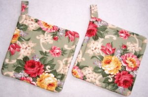 "Flowers / Sage" Potholder Set