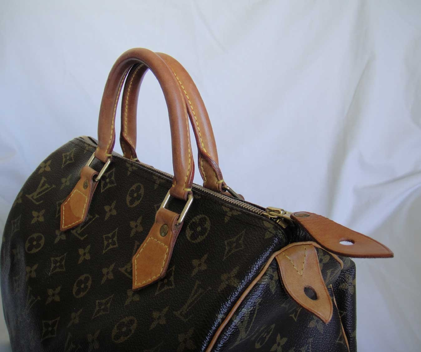 Pre Owned Louis Vuitton Clutchfans