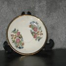 Small 22 kt gold trim saucer