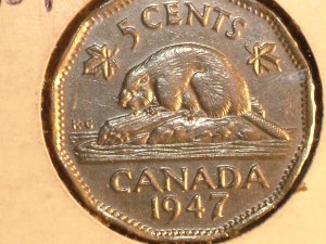 1947 dot  CANADA  five cents    AU  50 beautiful  COIN