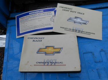 97 1997 Chevy Blazer owners manual set GM SUV 4X4