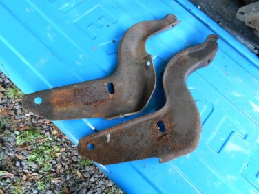 66 Chevy Impala Belair Biscayne Caprice front bumper brackets 3872143 3872144 GM