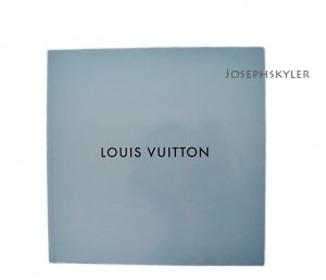 LOUIS VUITTON 2003 Fall Catalogue