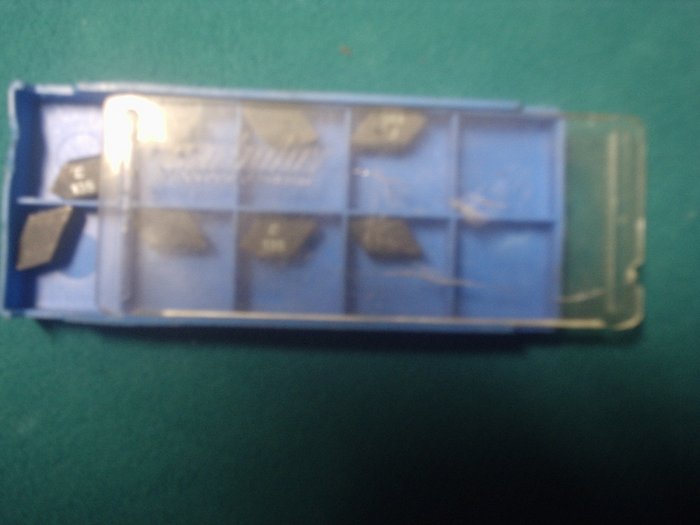SPMG 322E Grade 370 Carboloy Inserts Lot of 8 Pieces