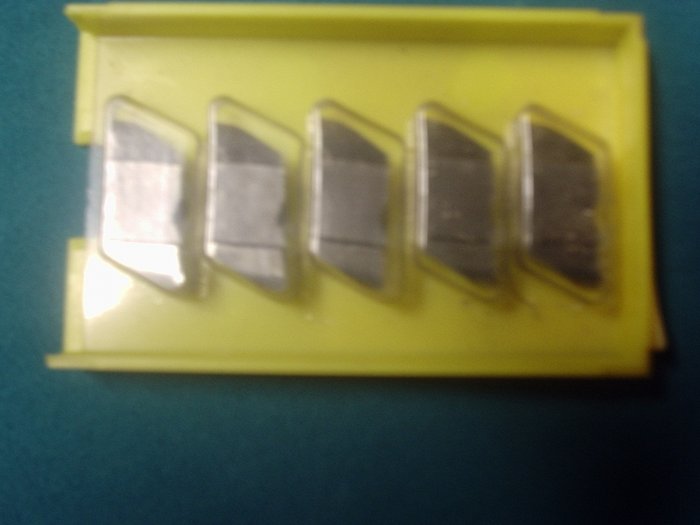 NRP 4125 R Grade K68 Kennametal Inserts Box of 10