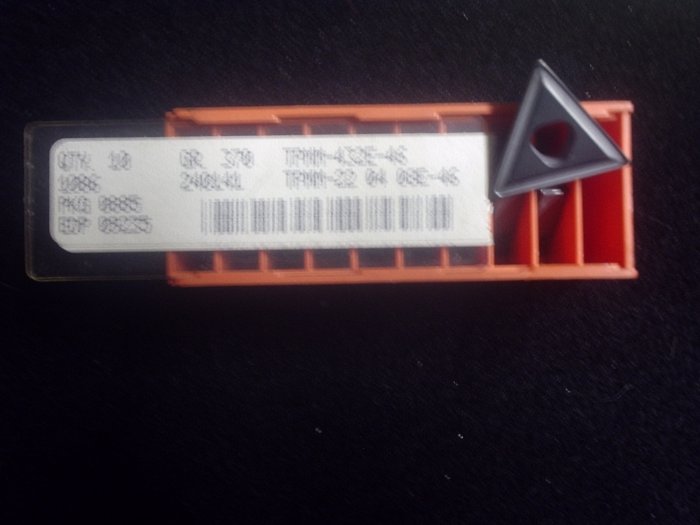 Carboloy TPMM 432 E-46 Grade 370 Carbide Inserts