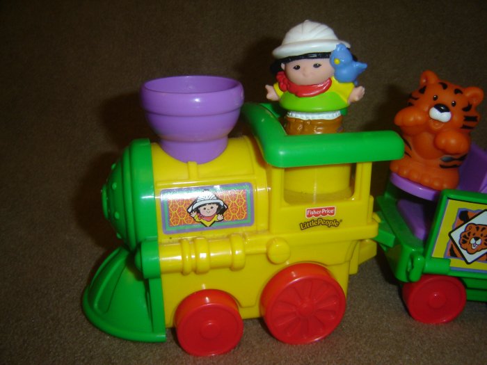 2001 Fisher Price Little People Musical Zoo Train Complete Newer FP LP