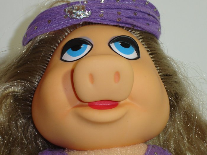 miss piggy doll 1980