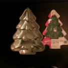 Christmas Tree Cake Pan -- Silver - by Wilton -- 2105-9410 -- 1986 *