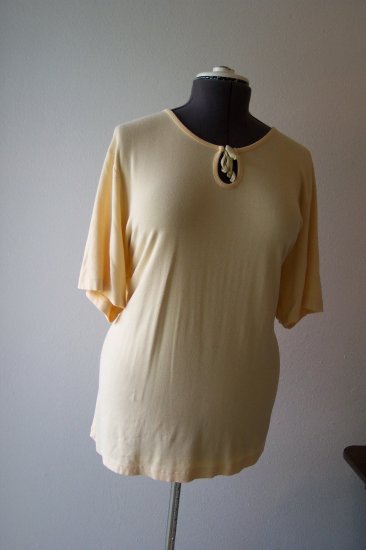Yellow Knit Blouse with 3/4 length sleeves