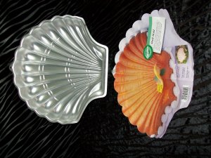 Shell Mold Cake Pan - by Wilton -- 2105-8250 -- 1989 *