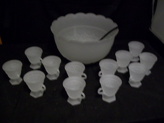 Tiara Glassware Frosted Punch Bowl Set