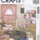 4090 McCalls -- Kitchen Essentials - (T-Bla-S-13)