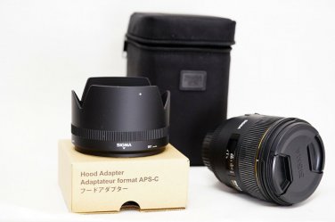 Sigma 85mm f/1.4 EX DG HSM Telephoto Lens for Canon DSLR