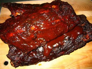 UNCLE D'S FAMOUS GARLIC BBQ SAUCE