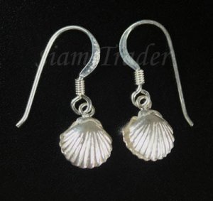 Sterling Silver Clam Shell Dangling Earrings AESS1710